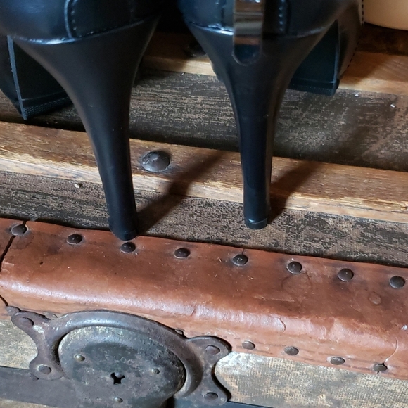 NWOT 5" Peep Toe Bootie - Picture 6 of 7